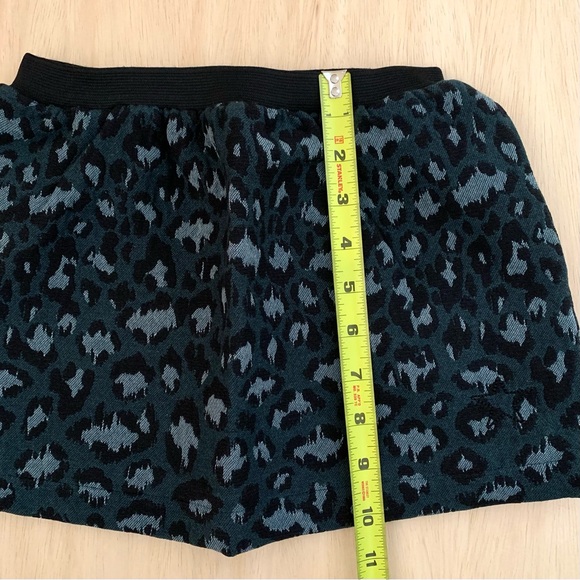 Tocoto Vintage Animal Print Skirt - Picture 11 of 11